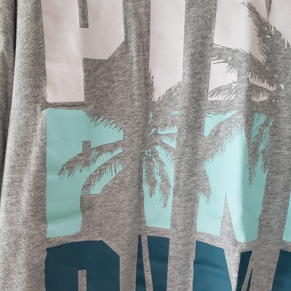 PINK Victoria Secret long sleeve top - Picture 3 of 4